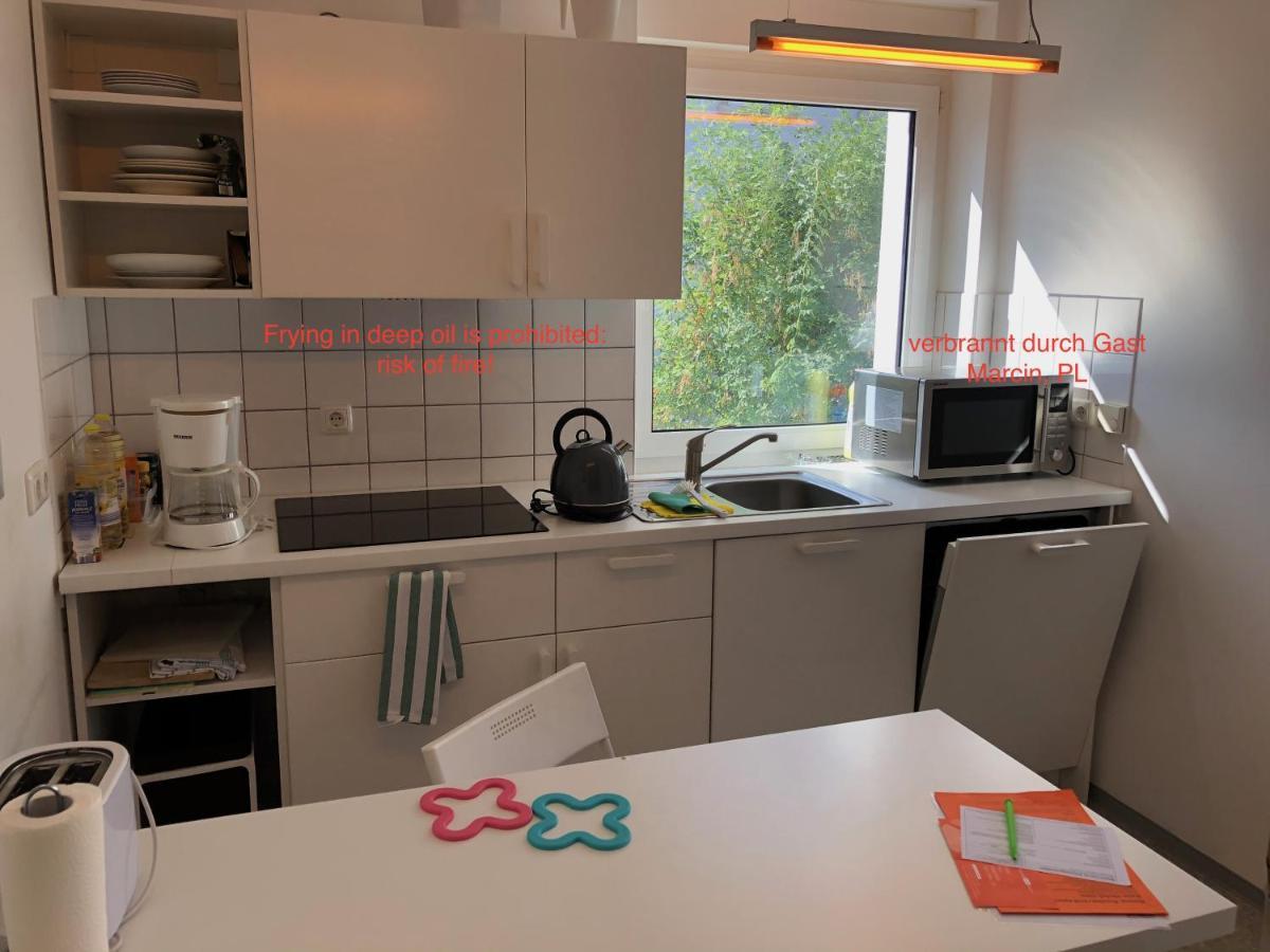 Altstadt Naehe 7 Min Fussweg Ueber Alte Maibruecke Zu Pension Mit Balkon & Garten, Ideal For Long Stay, Relocation Ochsenfurt Bagian luar foto